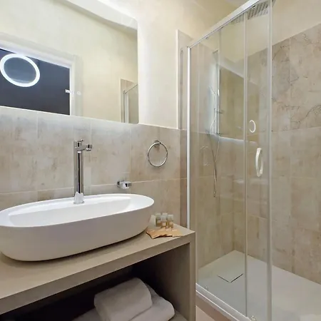 Termini Comfort By Flatinrome 4*