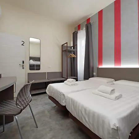 Gasthuis Termini Comfort By Flatinrome 4*