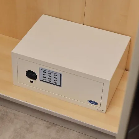 Termini Comfort And Jacuzzi By Flatinrome 4*