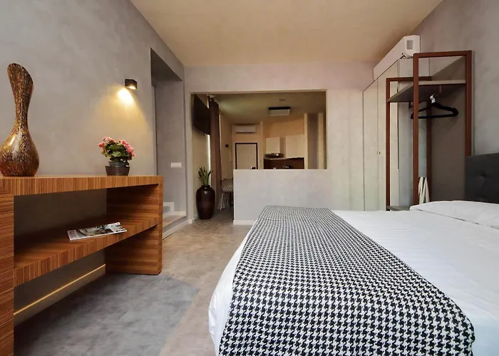 Vendégház Termini Comfort And Jacuzzi By Flatinrome